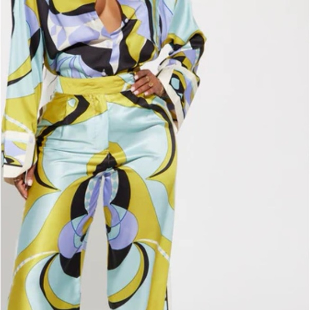 BNWT Zara Two Piece BLK, GREEN, Lavender, BLUE Set Size XL shirt, Large pants.